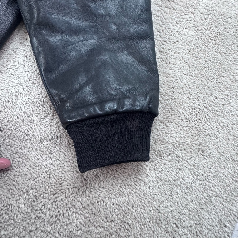 Vintage BANANA REPUBLIC SAFARI & TRAVEL Thick Leather Bomber Jacket Black Sz 44 - Picture 13 of 13